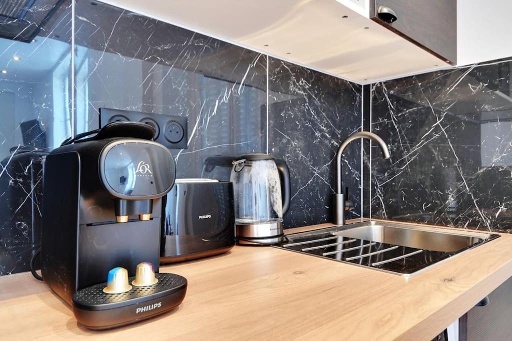Appartement 4 Personnes Aux Portes De Paris แซงต์-เดอนี ภายนอก รูปภาพ